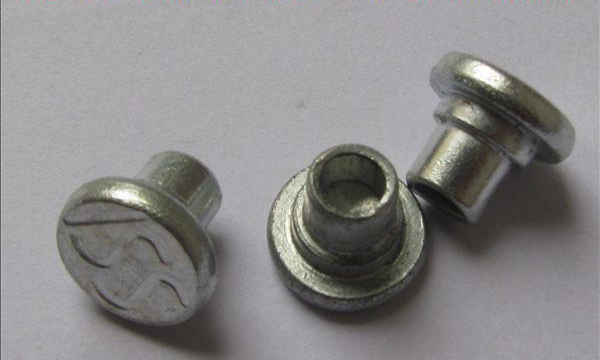 Riveting Machine Series1